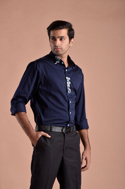 FLORAL EMBROIDERED BUTTON-DOWN SHIRT